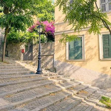 La Scala Fiorita, Charme Tra Fiori E Pietra - Mytouristhome La Spezia